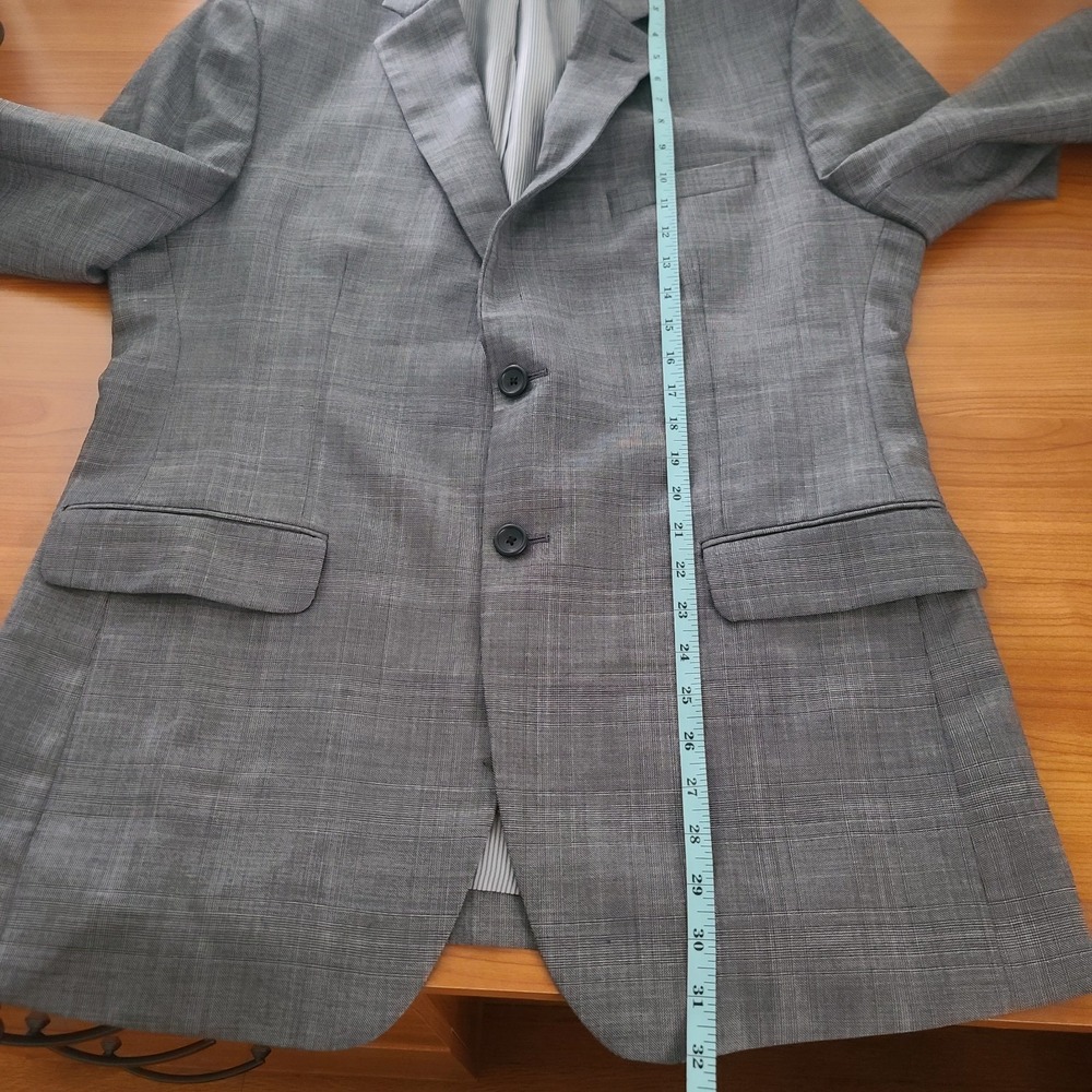 Banana Republic Solid Gray Checkered Pattern Spor… - image 6